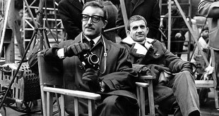 Blake Edwards et Peter Sellers sur le tournage de La Panthère rose (1963)