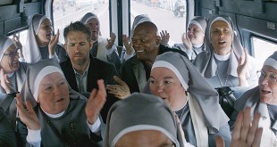 Ryan Reynolds et Samuel L. Jackson dans Hitman & Bodyguard (Patrick Hughes, 2017)