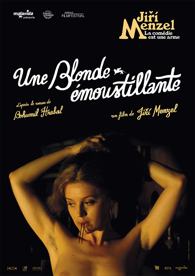 Une blonde émoustillante (Jiří Menzel, 1980)