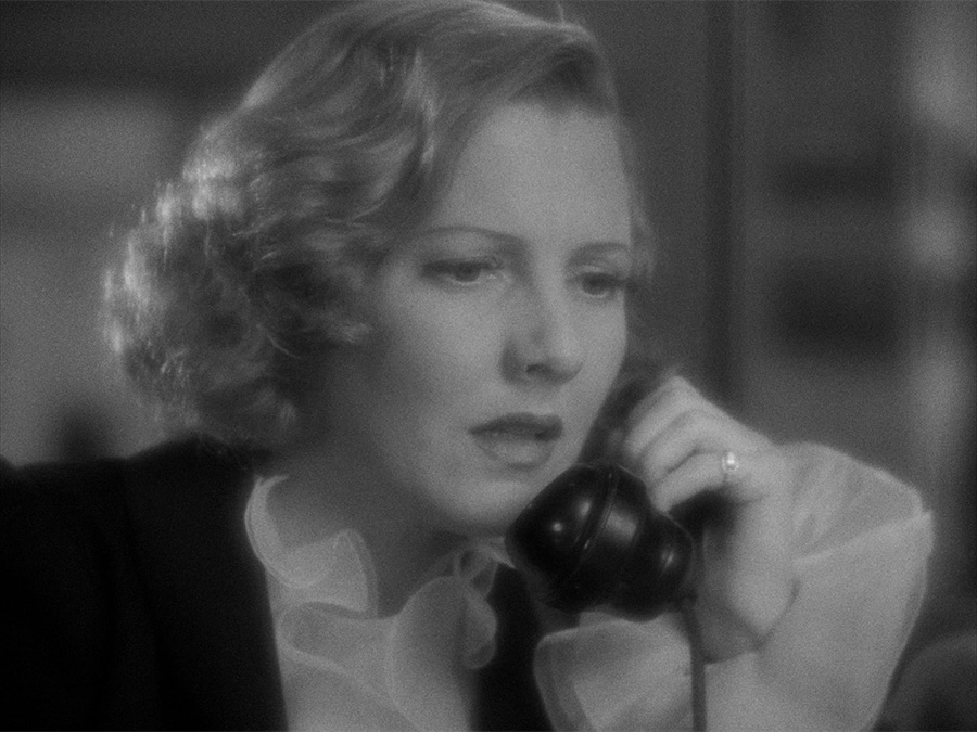 Jean Arthur dans L'Extravagant Mr. Deeds (Mr. Deeds Goes to Town) de Frank Capra (1936)